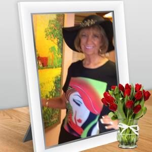 Meet your Posher, Debbie